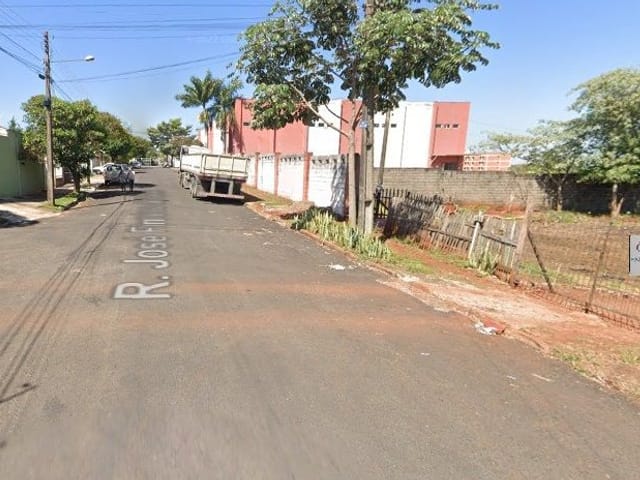 Terreno com 5735m², à venda, no bairro Jardim Planalto Verde em Cambé