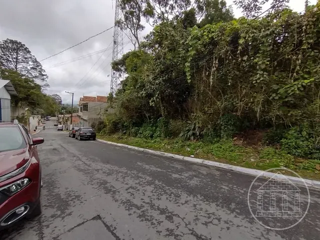 Terreno com 960m², à venda, no bairro Parelheiros em São Paulo