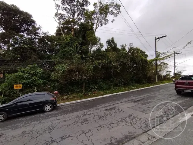 Terreno com 960m², à venda, no bairro Parelheiros em São Paulo