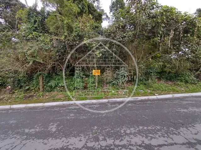 Terreno com 960m², à venda, no bairro Parelheiros em São Paulo