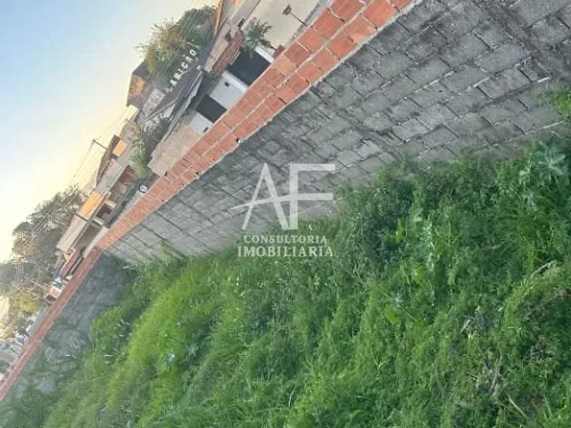 Terreno com 160m², à venda, no bairro Vila Aparecida em Taubaté
