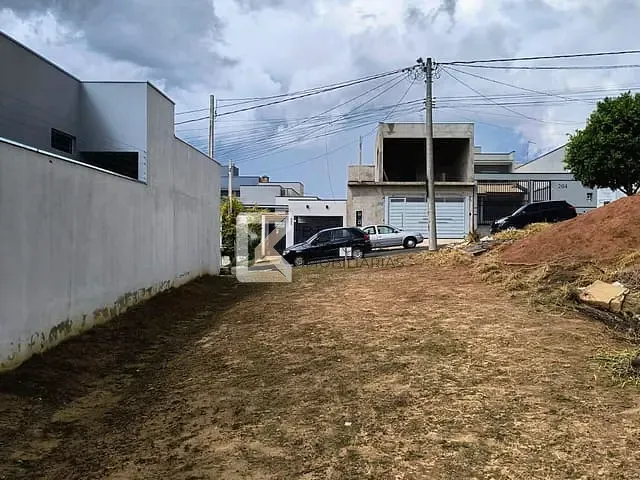 Terreno com 150m², à venda, no bairro Jardim das Maritacas em Indaiatuba