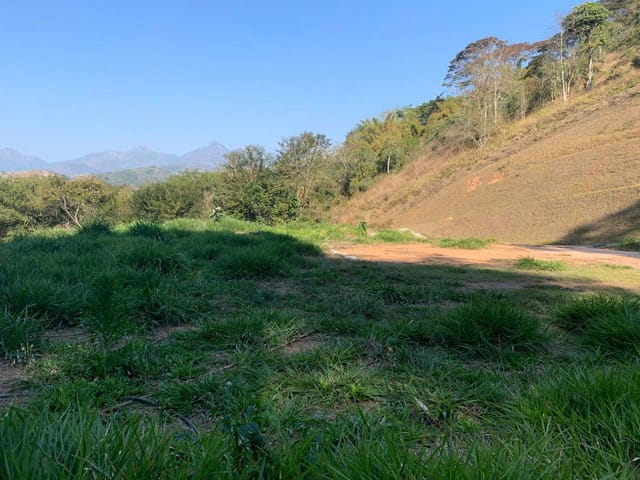 Terreno com 4441m², à venda, no bairro Itaipava em Petrópolis