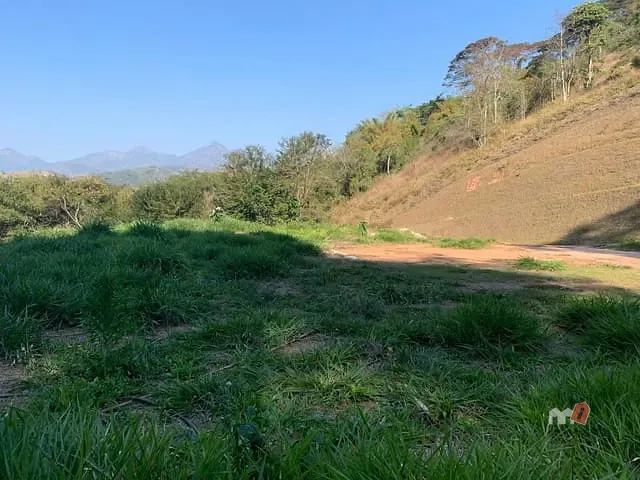 Terreno com 4441m², à venda, no bairro Itaipava em Petrópolis