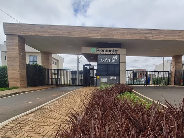 Terreno com 200m², à venda, no bairro Contorno em Ponta Grossa