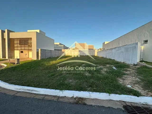Terreno com 371m², à venda, no bairro imperial em Cuiabá