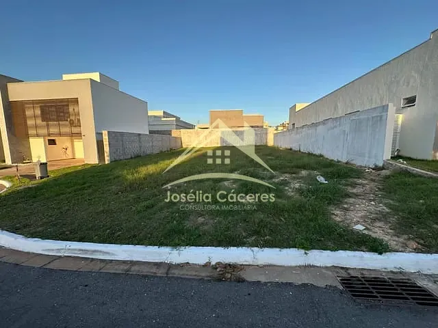 Terreno com 371m², à venda, no bairro imperial em Cuiabá