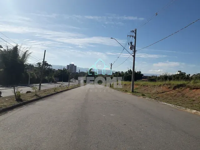 Terreno com 600m², à venda ou para alugar, no bairro Terras de Benvira em Tremembé