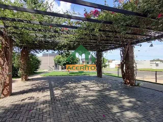 Terreno com 200m², à venda, no bairro Petit-Trianon em Araçatuba