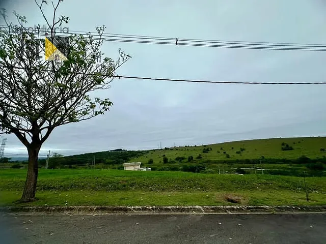 Terreno com 360m², à venda, no bairro Santa Luzia em Caçapava