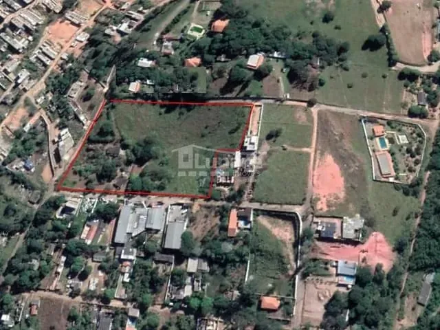 Terreno com 6000m², à venda, no bairro Chácara Coqueiro em Itaquaquecetuba