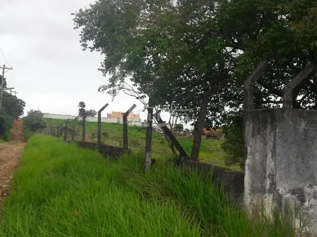 Terreno com 6000m², à venda, no bairro Chácara Coqueiro em Itaquaquecetuba