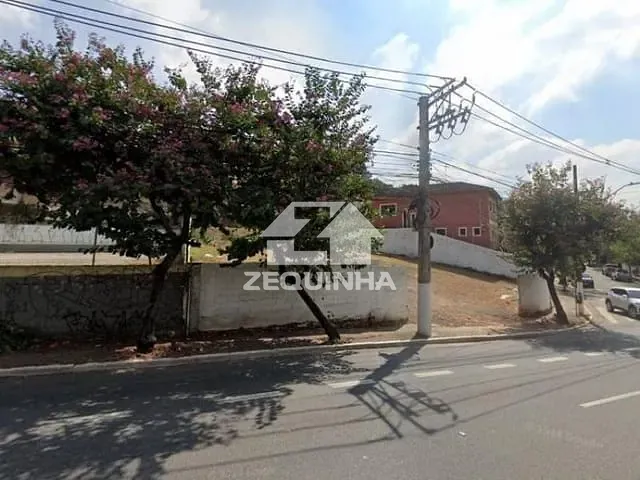 Terreno com 741m², à venda, no bairro Morumbi em Sao Paulo