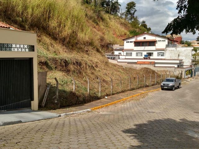 Foto do Terreno - Terreno à venda, Jardim América, Itajubá. | MOHALLEM e LOPES CORRETAGEM E ADMINISTRACAO DE IMOVEIS LTDA