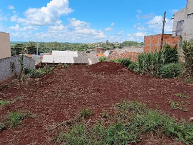Terreno com 252m², à venda, no bairro Jardim Tupi em Cambé