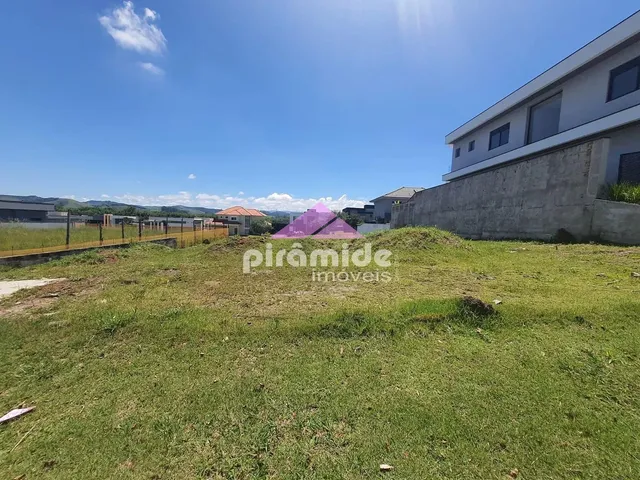 Terreno com 600m², à venda, no bairro Urbanova em São José Dos Campos