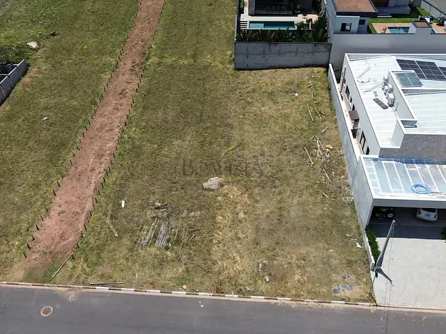 Terreno com 360m², à venda, no bairro Cachoeira em Atibaia