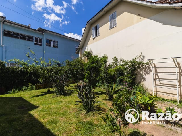 Terreno com 450m², à venda, no bairro Mercês em Curitiba