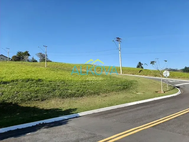 Terreno com 1370m², à venda, no bairro Bairro da Pernambucana em São José dos Campos