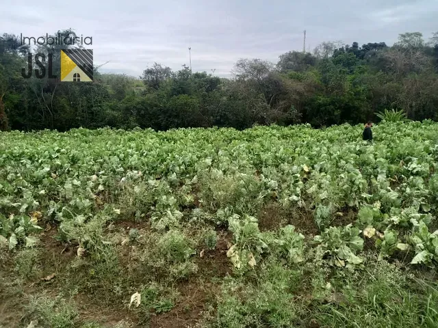 Terreno com 2586m², à venda, no bairro Serrinha em Caçapava