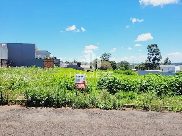 Terreno com 360m², à venda, no bairro Residêncial Joaquim Vicente de Castro em Apucarana