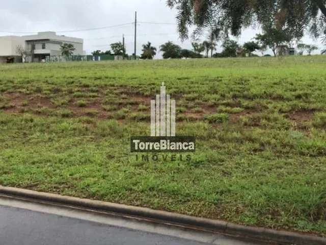 Terreno com 421m², à venda, no bairro Jardim Carvalho em Ponta Grossa