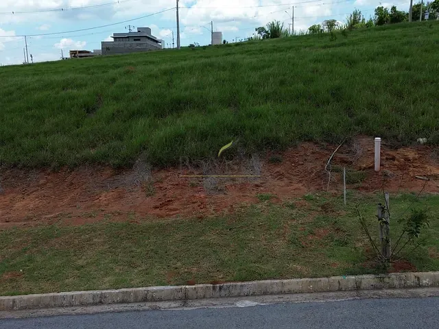 Terreno com 360m², à venda, no bairro Cachoeira em Atibaia