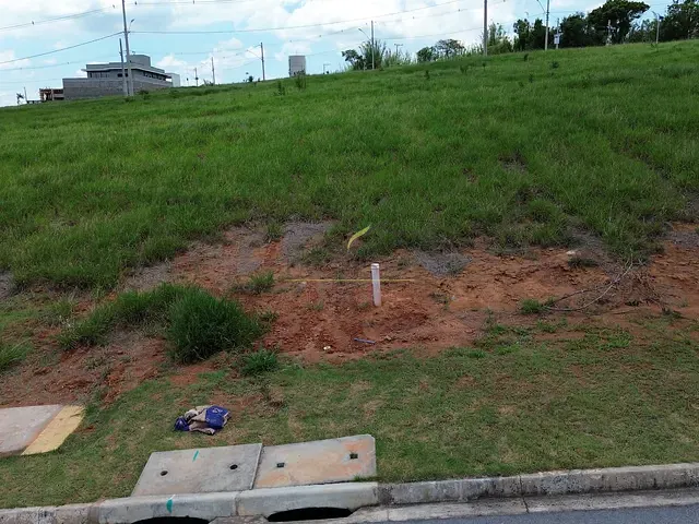 Terreno com 360m², à venda, no bairro Cachoeira em Atibaia