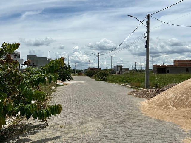 Terreno com 140m², à venda, no bairro Centro em Campos dos Goytacazes