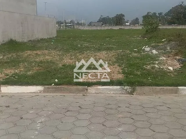 Terreno com 154m², à venda, no bairro Loteamento Portal dos Pássaros em Caraguatatuba