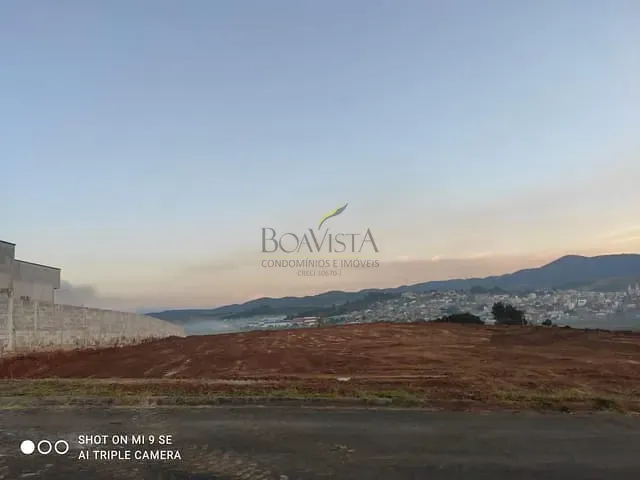 Terreno com 1249m², à venda, no bairro Guaxinduva em Bom Jesus dos Perdões