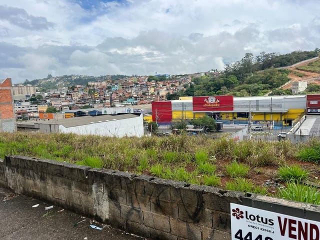 Terreno com 324m², à venda, no bairro Portais (Polvilho) em Cajamar