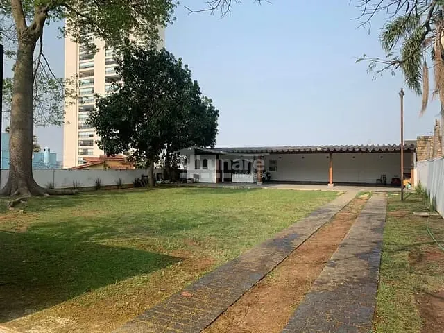Terreno com 800m², à venda, no bairro Vila Nova Socorro em Mogi das Cruzes