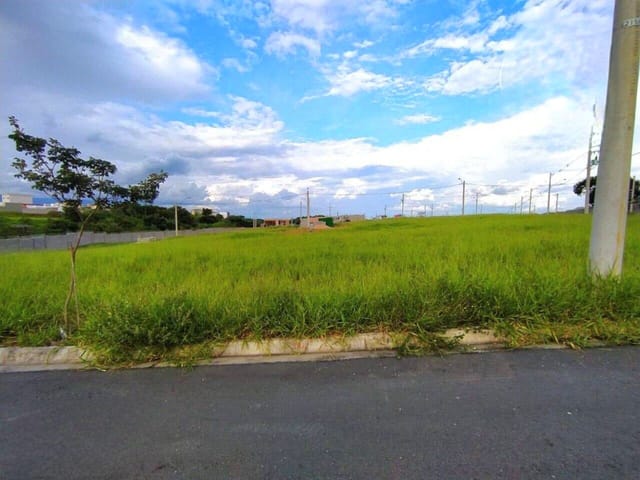 Terreno com 175m², à venda, no bairro Bosque da Imperatriz em Pindamonhangaba