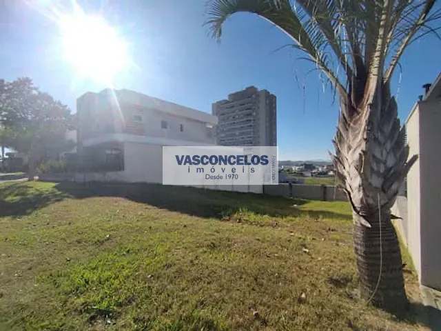 Terreno com 451m², à venda, no bairro Condomínio Residencial Monaco em São José dos Campos