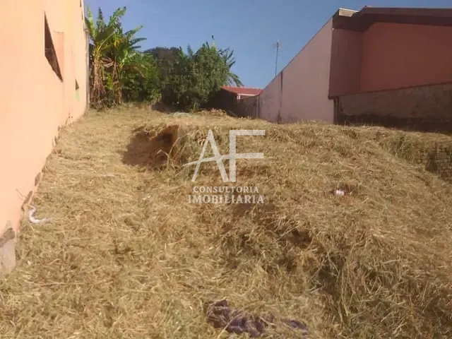 Terreno com 300m², à venda, no bairro Jardim América em Taubaté