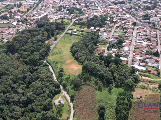 Terreno com 682m², à venda, no bairro Cristo Rei em Curitiba