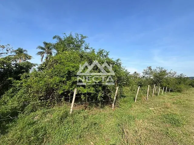 Terreno com 284m², à venda, no bairro Balneário Recanto do Sol em Caraguatatuba
