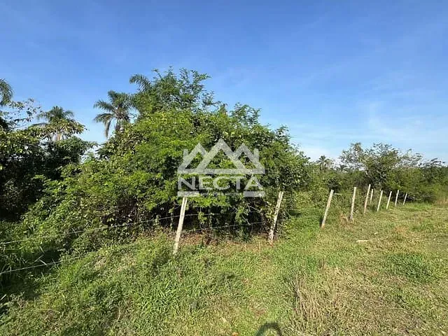 Terreno com 284m², à venda, no bairro Balneário Recanto do Sol em Caraguatatuba