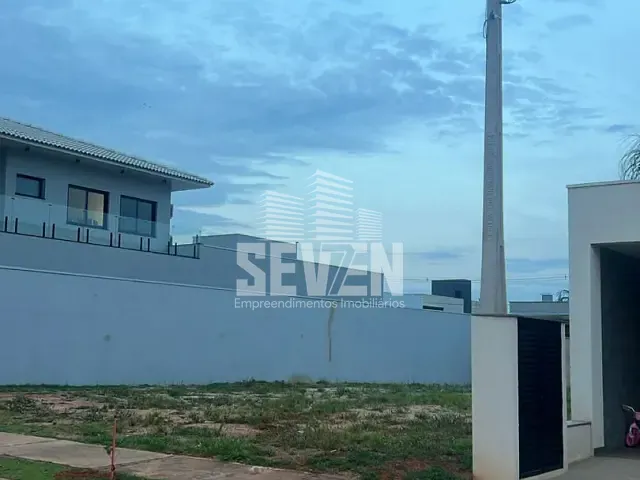 Terreno com 420m², à venda, no bairro Residencial Estoril Premium em Bauru
