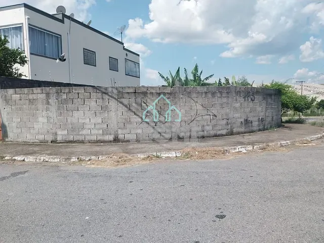 Terreno com 300m², à venda, no bairro Residencial Estoril em Taubaté