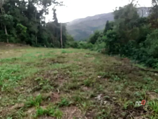 Terreno com 6000m², à venda, no bairro Araras em Petrópolis