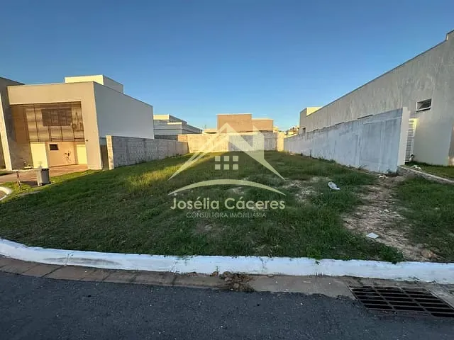 Terreno com 371m², à venda, no bairro Coxipó da Ponte em Cuiabá