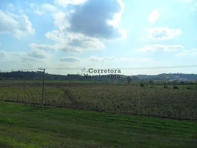 Terreno com 160m², à venda, no bairro Parque Meia Lua em Jacareí