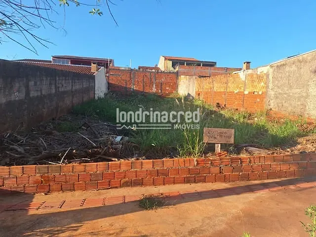 Terreno com 270m², à venda, no bairro Alto da Boa Vista em Londrina