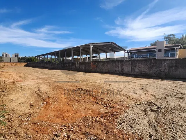 Terreno com 1437m², à venda, no bairro Vargeão em Jaguariúna