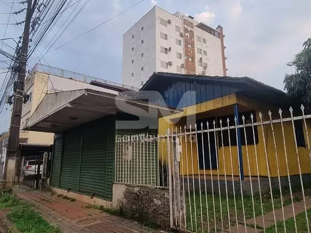 Terreno com 554m², à venda, no bairro Passo dos Fortes em Chapecó
