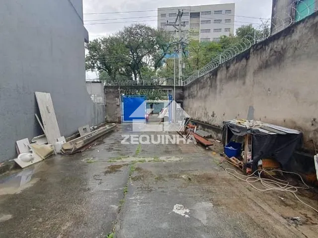Terreno com 161m², à venda, no bairro Jardim das Flores em Osasco