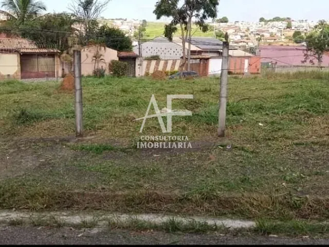 Terreno com 425m², à venda, no bairro Campos Elíseos em Taubaté