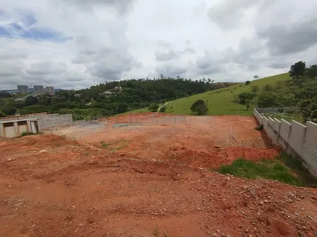 Terreno com 2000m², à venda, no bairro Chácara Portal das Estâncias em Bragança Paulista